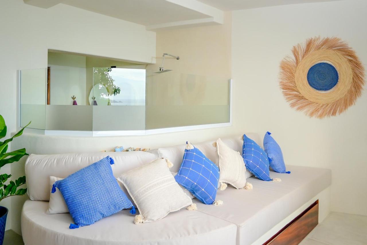 The Sunset Villas Zihuatanejo Exterior photo