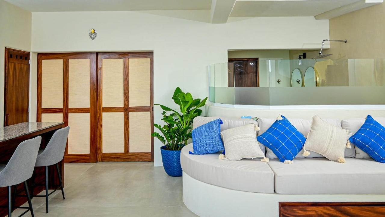 The Sunset Villas Zihuatanejo Exterior photo